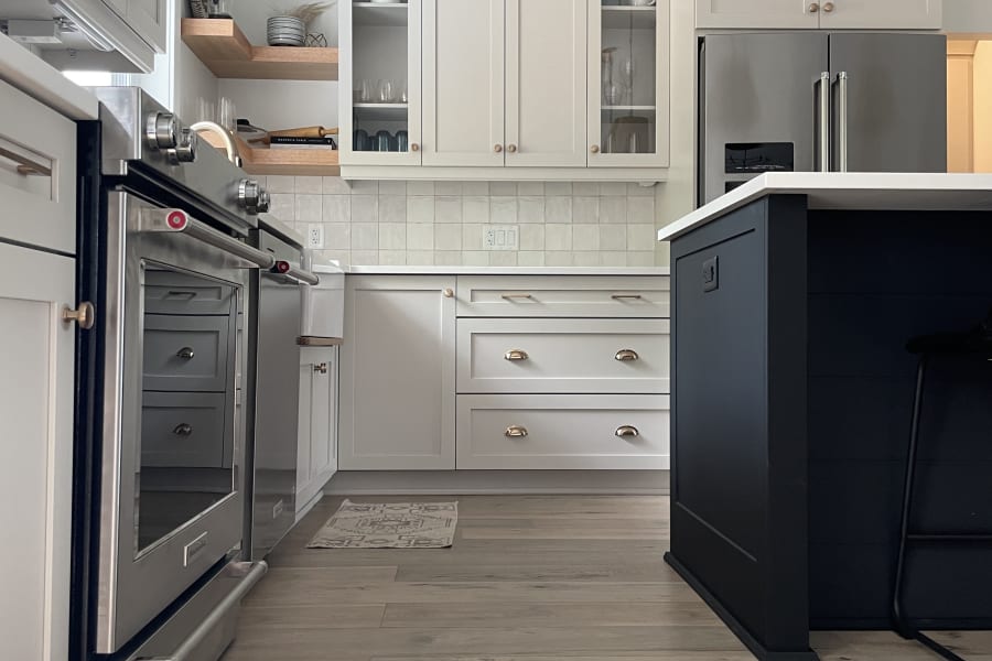 About laminate in Sydney, NS from Moulding & Millwork