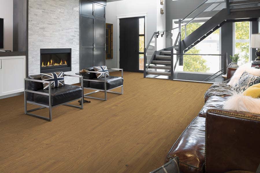 Durable hardwood in Mont-Tremblant, QC from Tapis Lipman