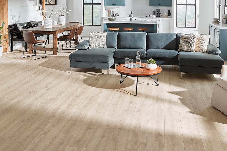 Modern Hardwood flooring ideas in Westmount, QC from Tapis Lipman