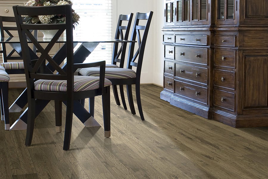 Wood look laminate flooring in Wilmore, KY from Karrianna Flooring