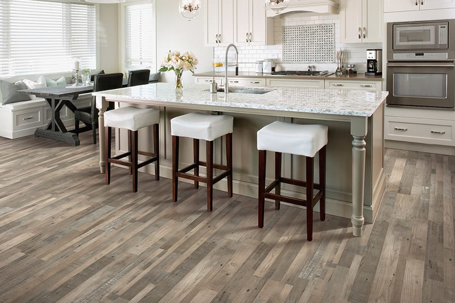 The Valley Cottage, NY area’s best laminate flooring store is Roca Flooring