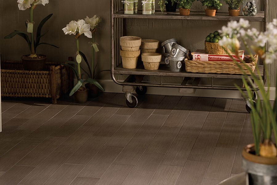 Affordable vinyl flooring in Iowa from Hiller Stores