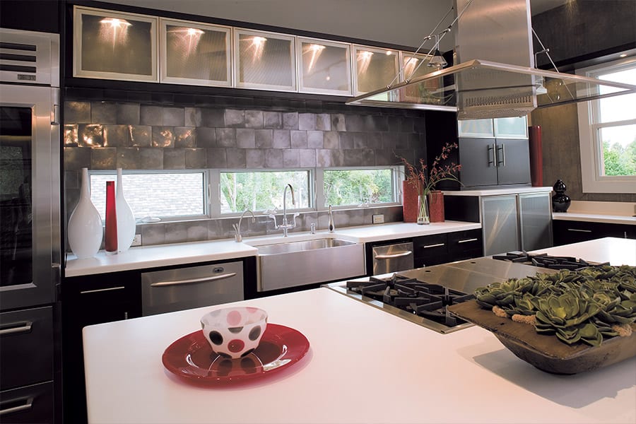 Custom tile backsplash in Berlin, NJ from Grande Floor Covering