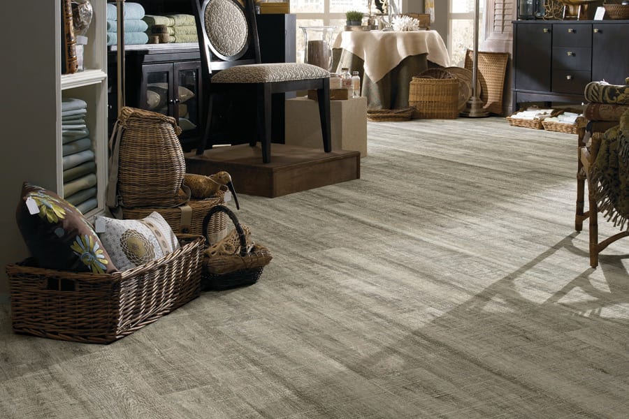 Affordable vinyl in Dardenne Prairie, MO from Michael's Flooring Outlet