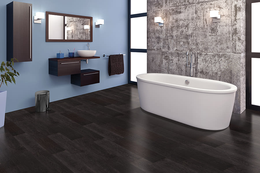 Wood look luxury vinyl plank flooring in Green Bay, WI from Bayland Flooring