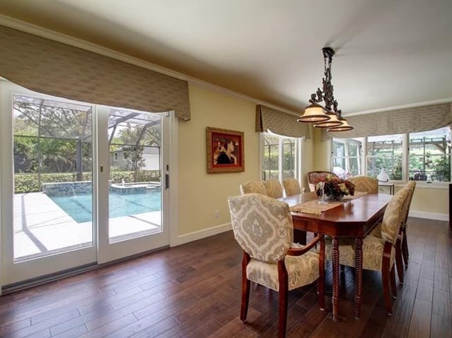 Dining room flooring in Seminole, FL from Floor Depot