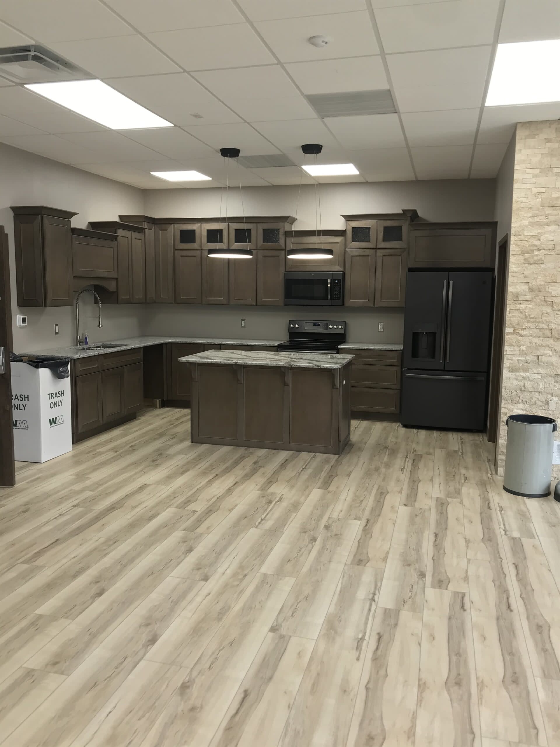 About Christoff & Sons Floorcovering in Jackson Michigan