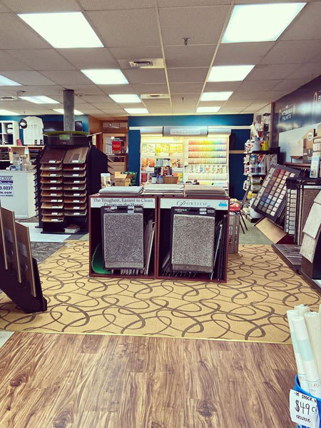 Learn more about the flooring professionals in the Bethel Park, PA area - D.L Richie Paint n' Decorating Center
