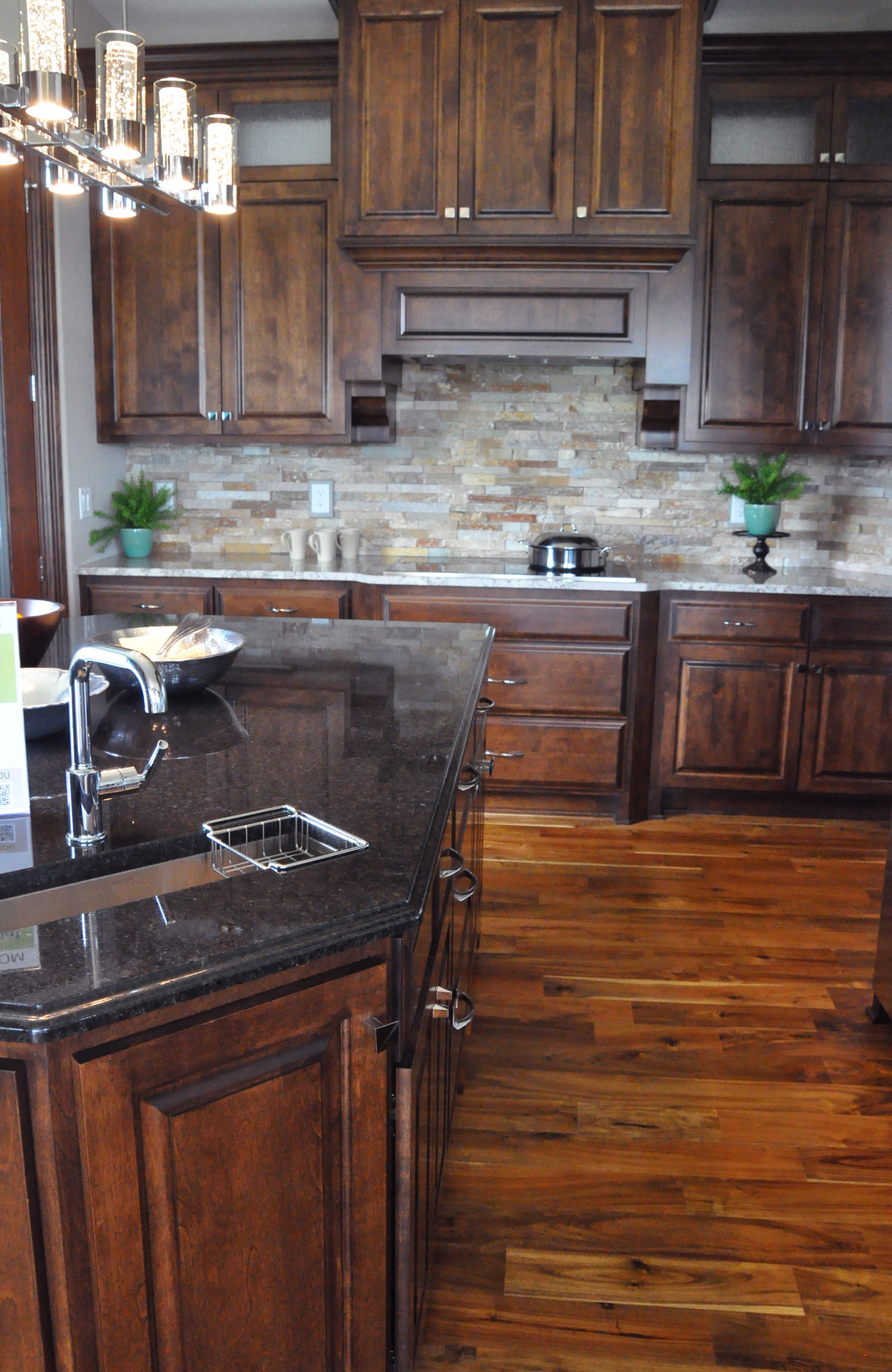 2016 Parade of Homes Kingsway Models