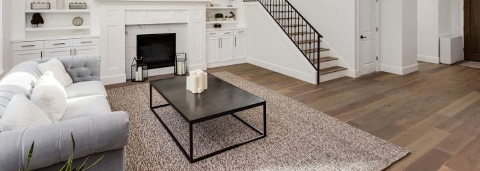 How to choose between hardwood flooring and carpet