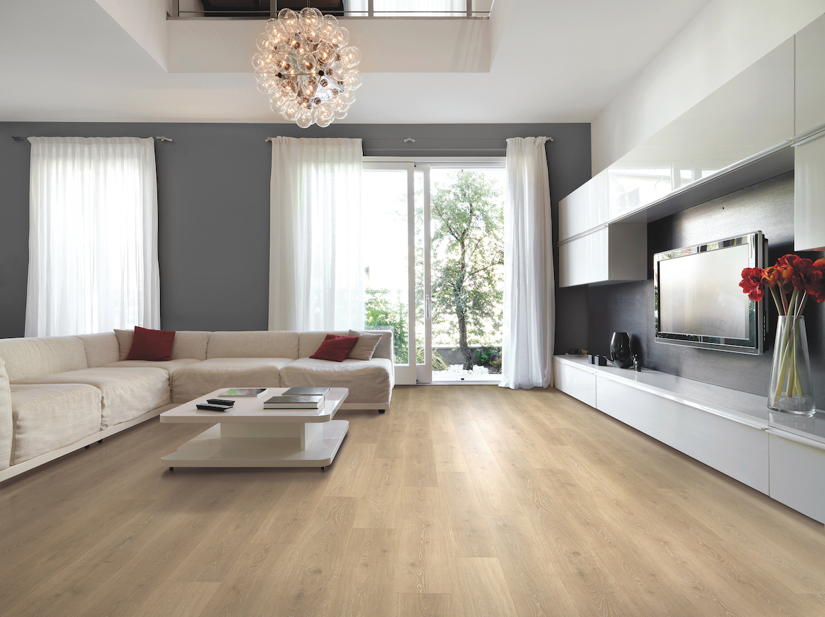 Warm, Natural Tones and Lighter Shades