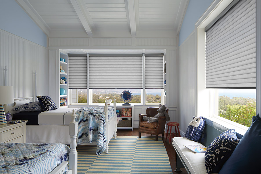 Roller Shades in Palm Beach Gardens, FL from Capitol Carpet & Tile and Window Fashions