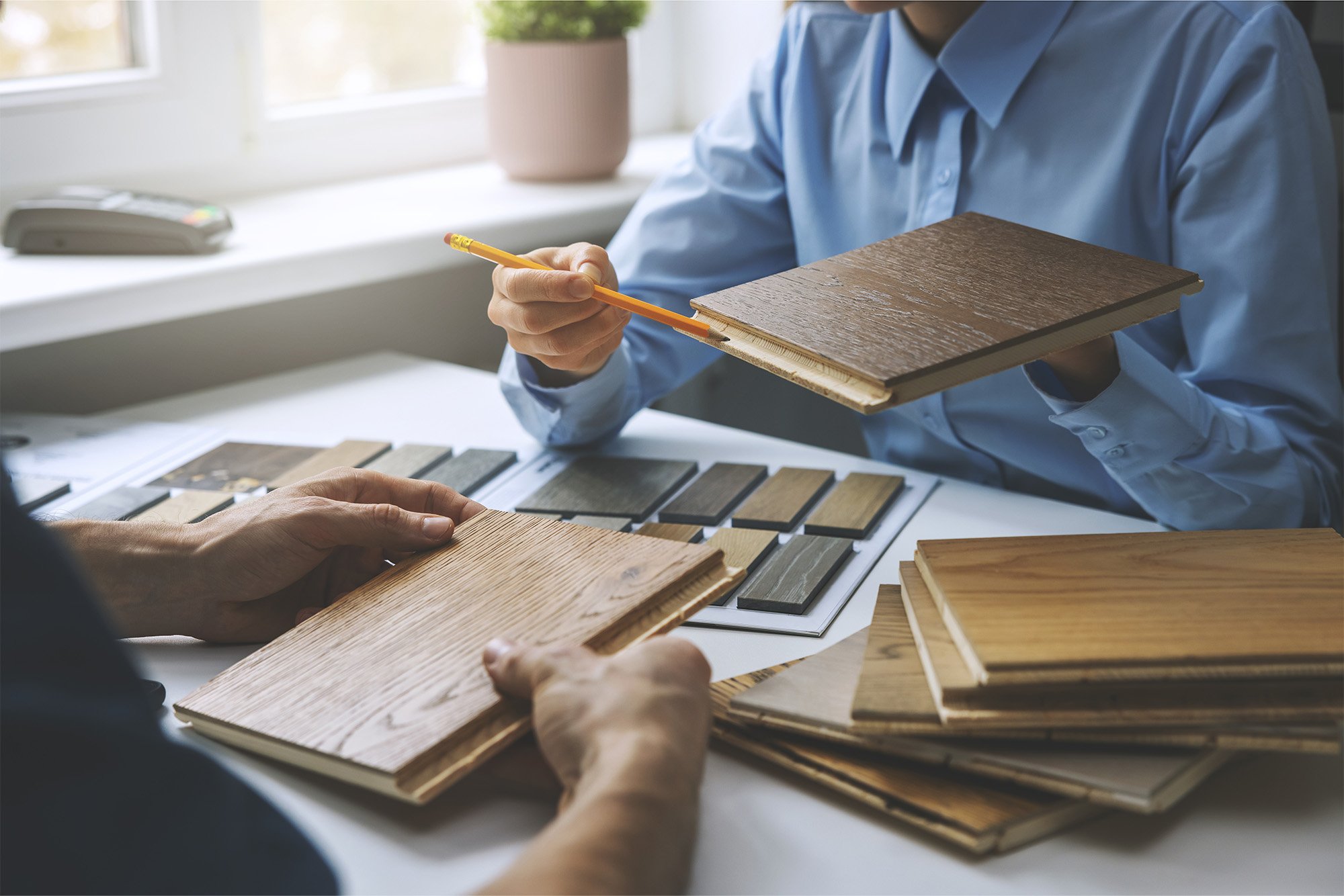 Top Mistakes Buyers Make When Choosing Vinyl Flooring in Murfreesboro, TN—And How to Avoid Them