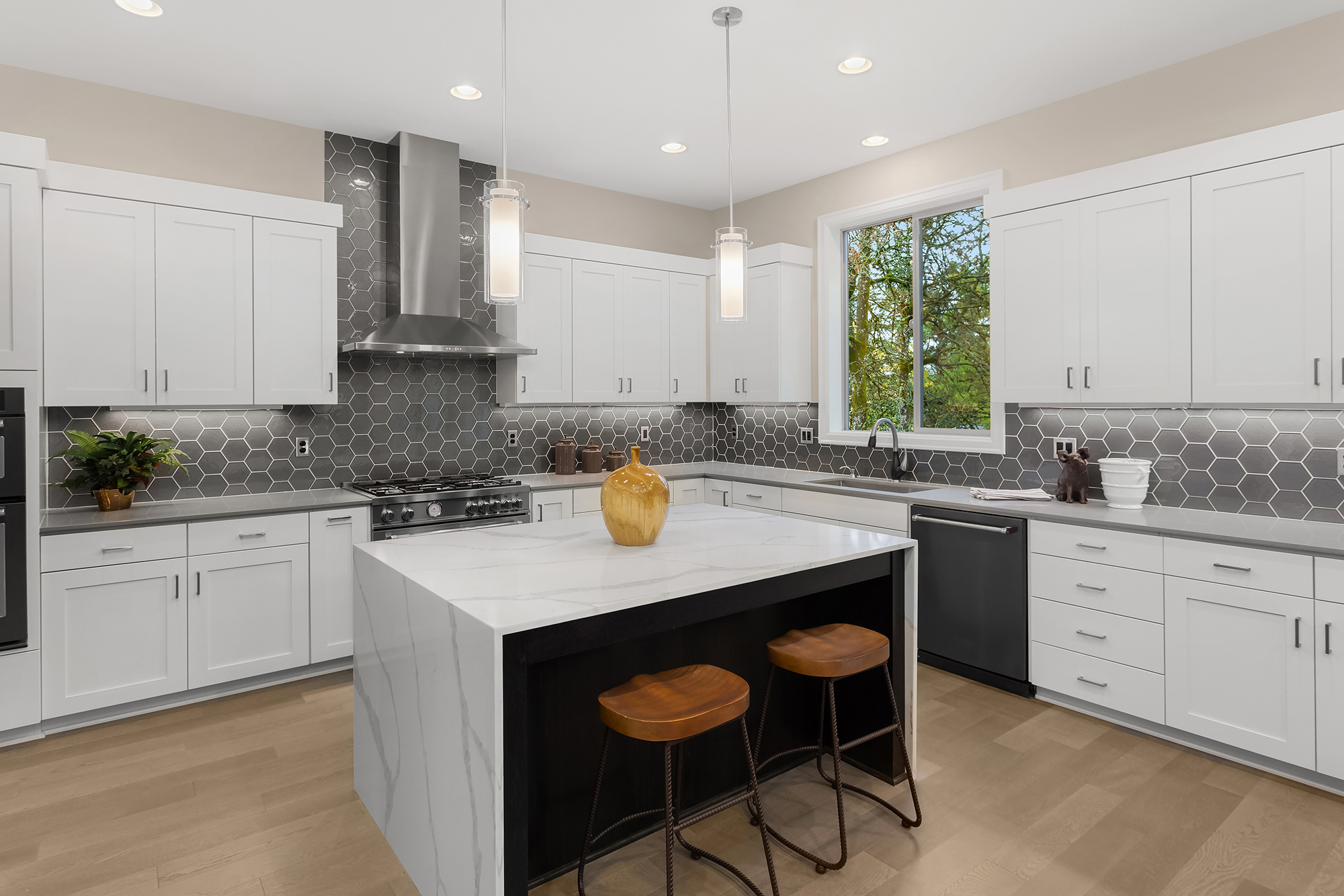 luxury vinyl flooring for New builds