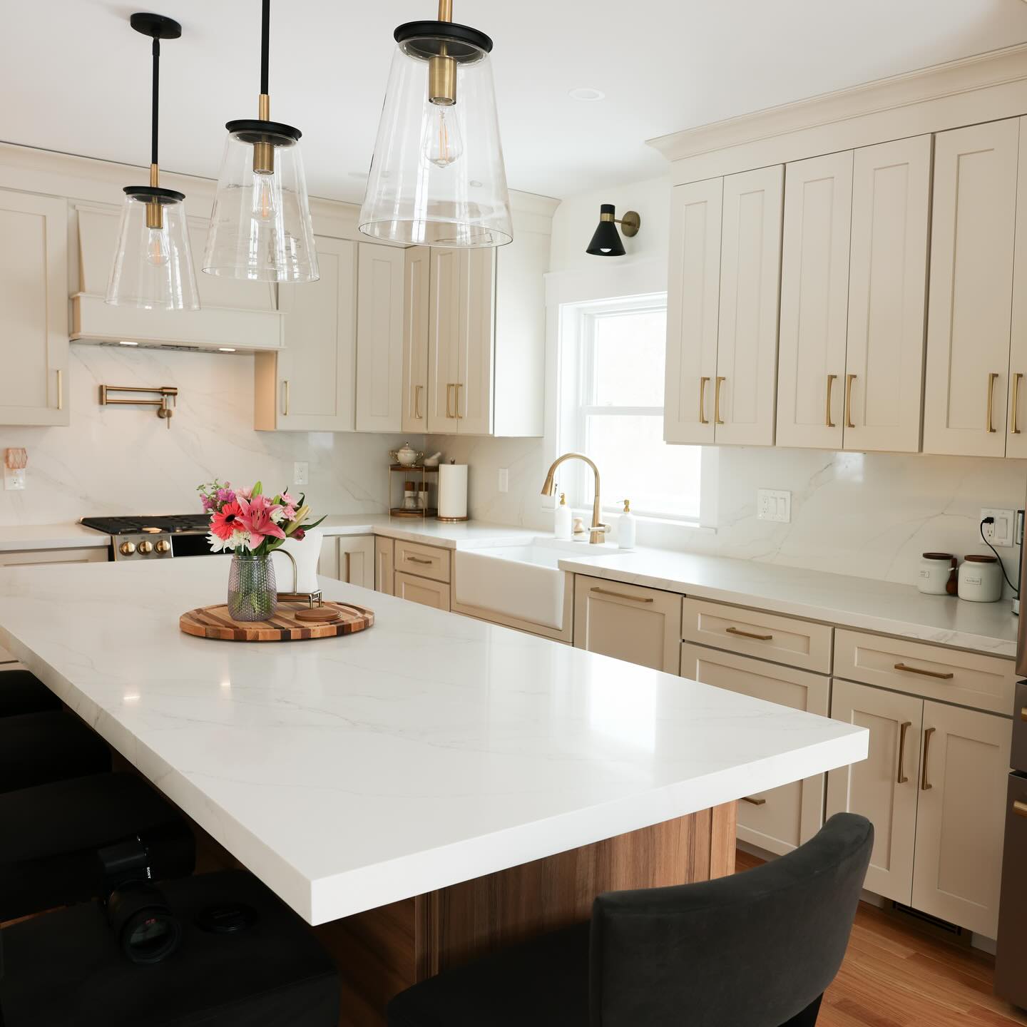 MSI Tile Davie, Florida