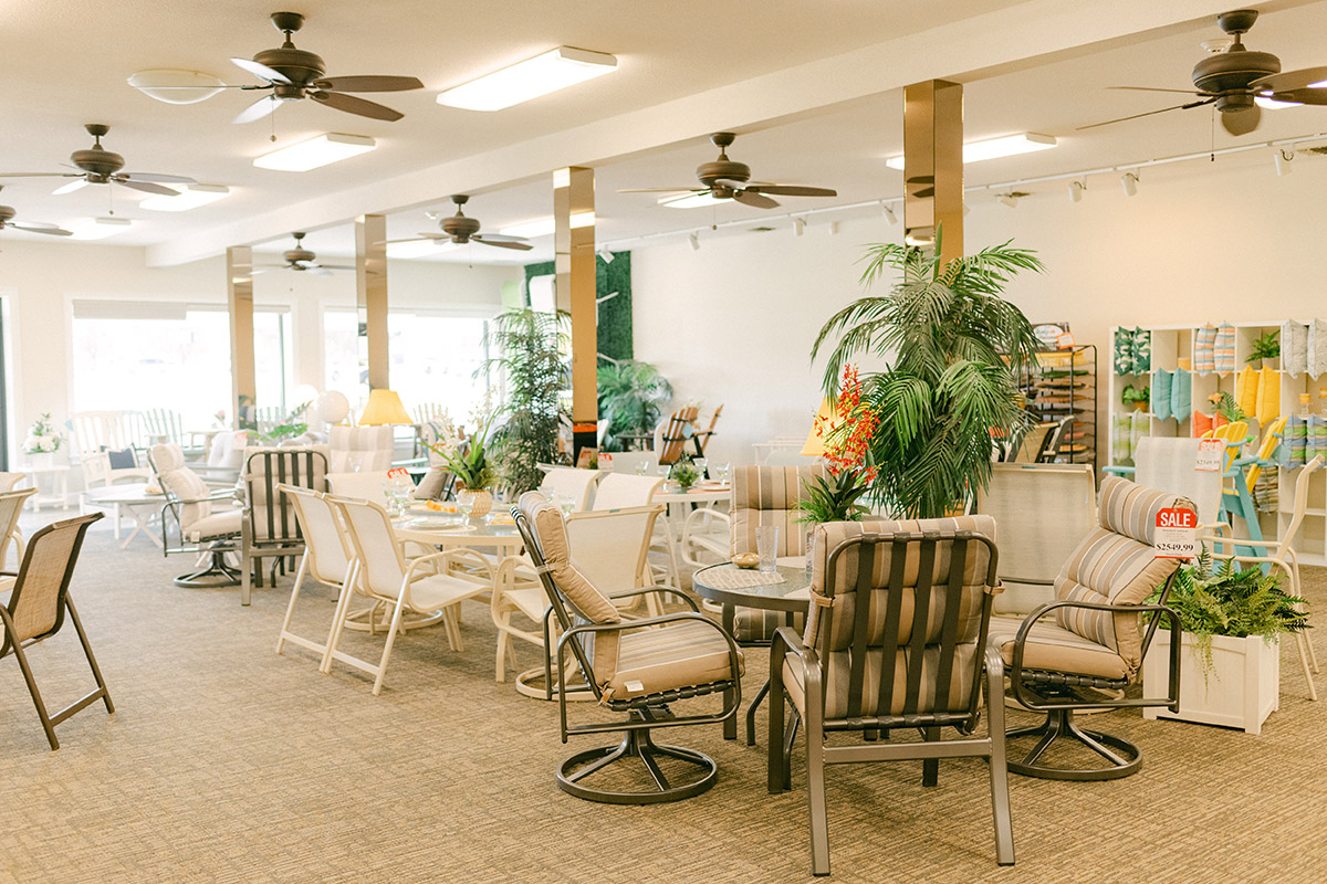 Flooring and patio furniture from Griffin's Carpet Mart, Inc