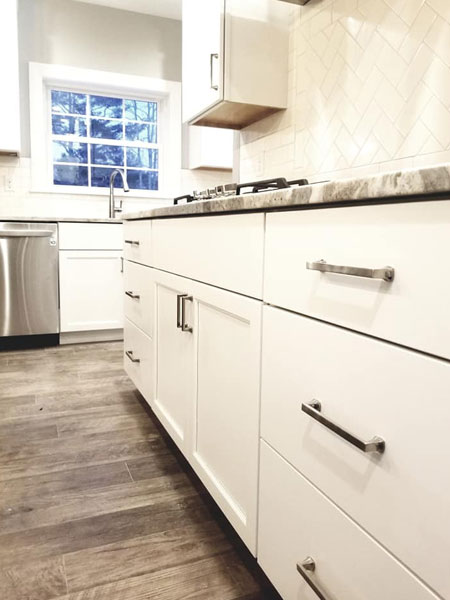 White Hampden Kitchen in Newport, ME