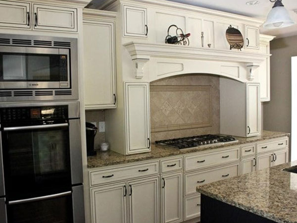 Traditional Newport Kitchen from Atlantic Designs