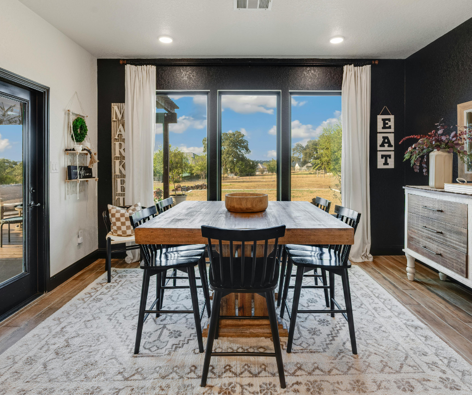 Window Coverings for Cottage Style Homes: Charm and Function | Palm ...