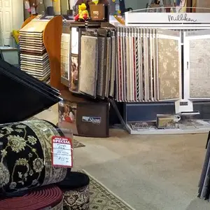 Highly rated flooring shop serving the Reading, MA area