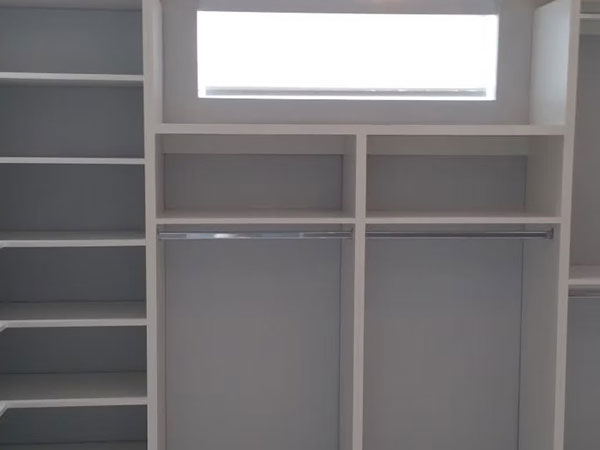 Closets in Miramar, FL