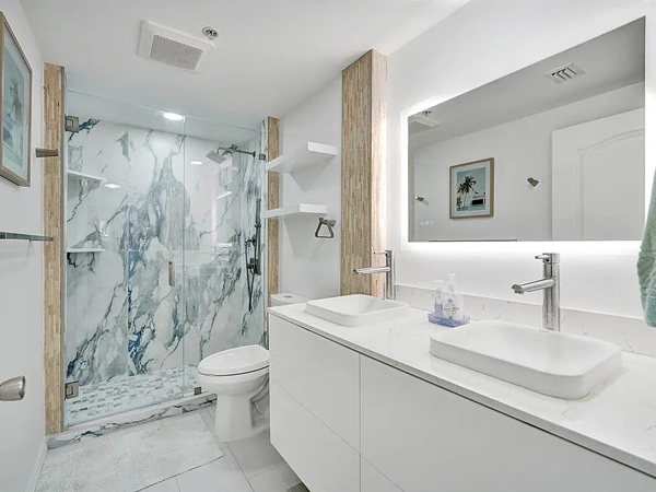 Bathroom in Fort Lauderdale, FL