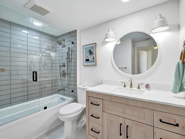 Bathroom in Fort Lauderdale, FL