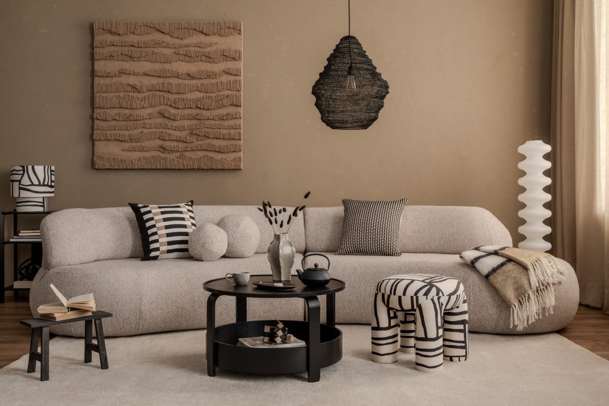 New Romanticism: Where Timeless Meets Tranquil