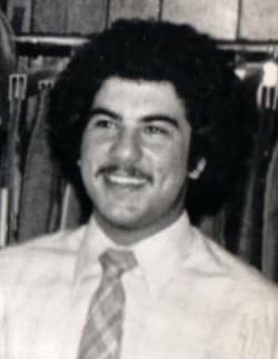 <b>Chris Kashgagian</b>