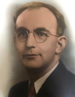 <b>Krikor Kashgagian</b>