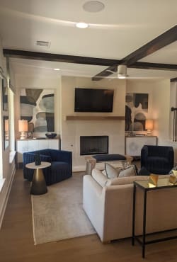 Custom made area rugs flooring in Kyle, TX from Floor King