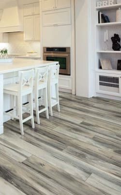 Luxury vinyl flooring in Palm Harbor, FL from Paradise Flooring Solutions