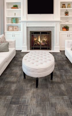Luxury vinyl flooring in Riverside, CA from MDS Flooring Covering Corp.