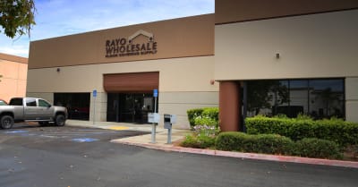 Flooring shop serving the Murrieta, CA area