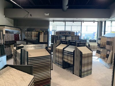 Floorz showroom in Mayfield Heights, OH
