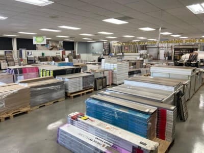 Flooring shop serving the Bradenton, FL area