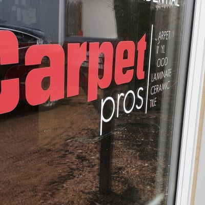 Carpet Pros showroom in Location