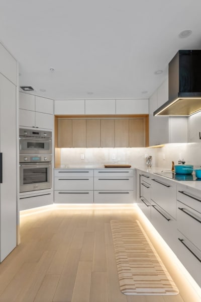 Penthouse 12, Boston in Northshore, MA