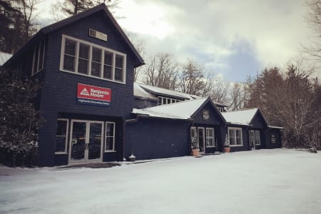 Services from Highlands Decorating Center in Highlands, NC