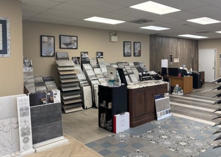 Wall-to-Wall Floor Covering showroom photos