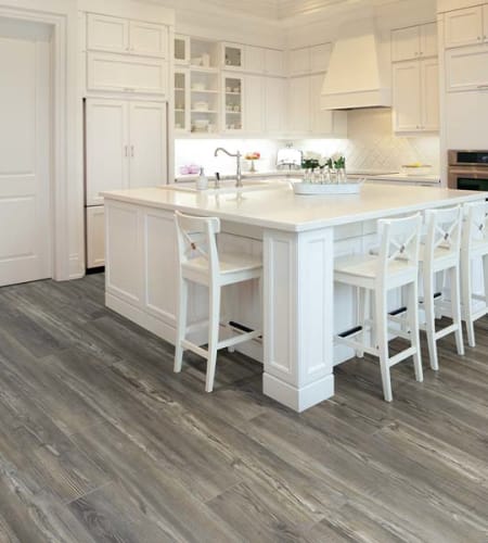 Vinyl flooring in Livonia, MI from Dalton Flooring Center