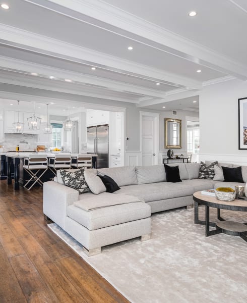 About area rugs in Valencia & Pittsburgh, PA from Paracca Interiors