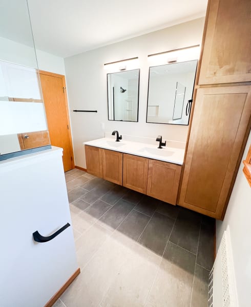 Bathroom remodeling in Sabetha, KS from Draperie Decor Interiors