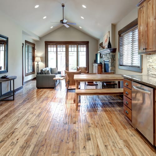 Flooring design professionals in the Nash, TX area - Light House & Flooring