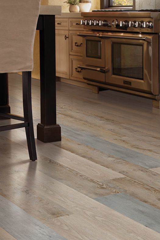 Luxury Vinyl Flooring in Des Moines, IA from The Floor Doctors