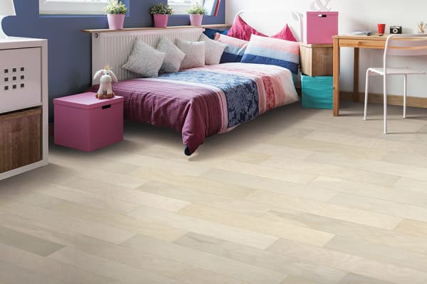 Hardwood floors Hardwood floors