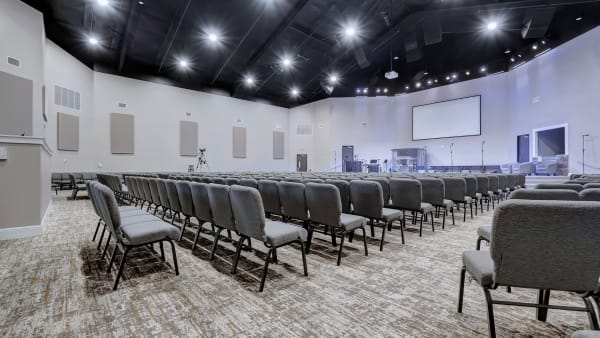 Lufkin Floors Unlimited, Inc.: Transform Huntington, TX Workspaces with Excellence.