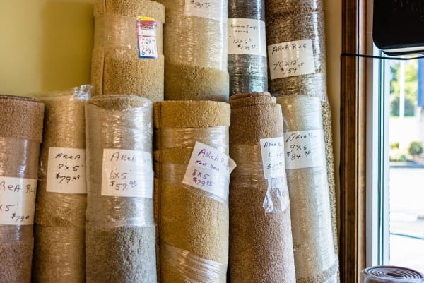 Highly rated flooring shop serving the Norfolk, VA area