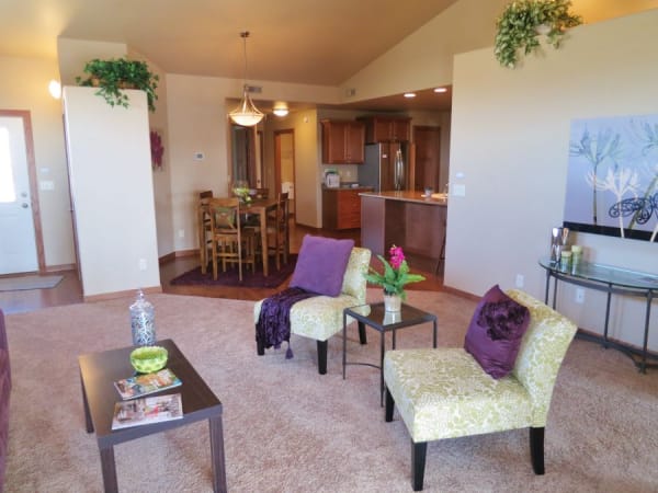 wellington-grande-living-room-dining-room-kitchen