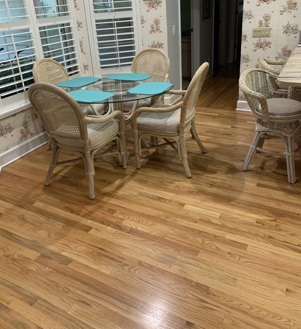 Dining room flooring in Sarasota, FL from Williford Flooring Company Inc.